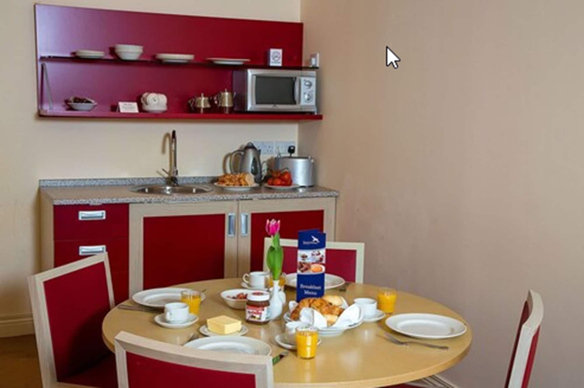 קיל איירן Innisfallen Hotel מראה חיצוני תמונה